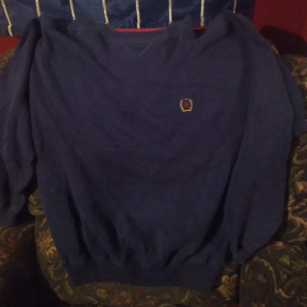 Vintage 90s Tommy Hilfiger sweater